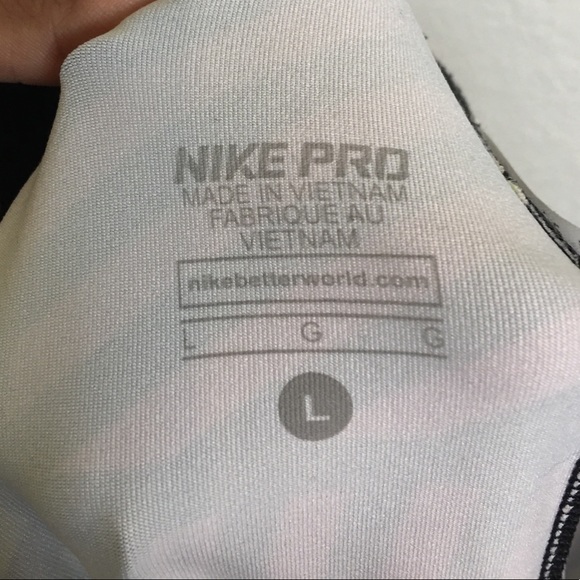 Nike pro Capri Leggings - Picture 3 of 5